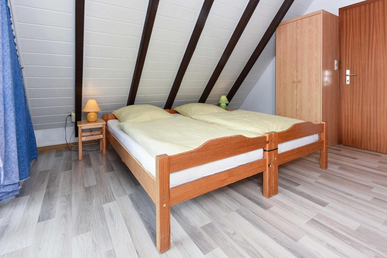 Ferienhaus Leuchtturm Bensersiel Room photo